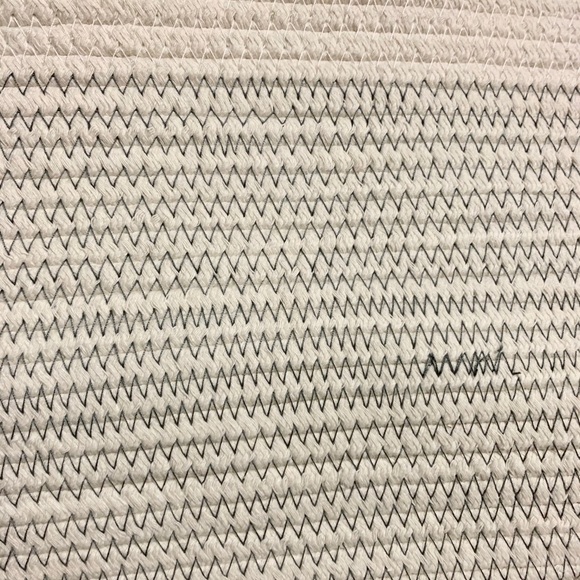🧺 Storage Basket 🧺 with Imperfect Stitching - Picture 10 of 12